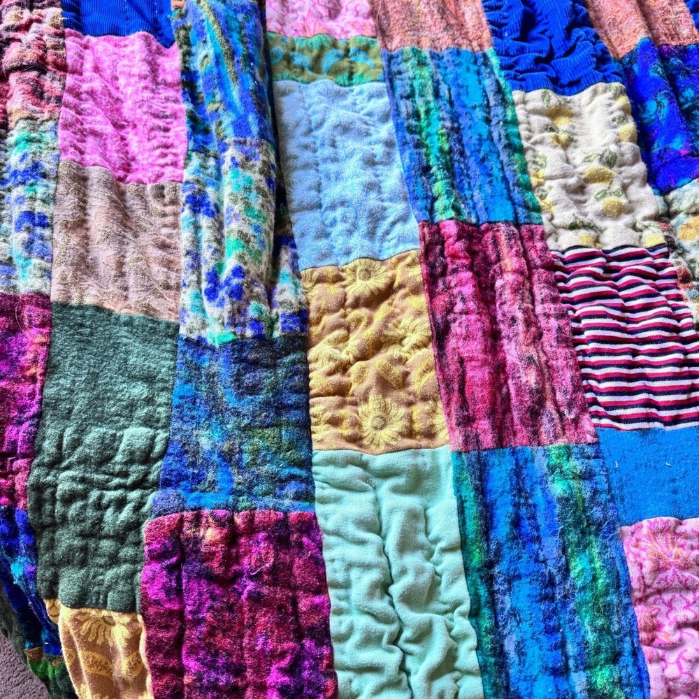 Patchwork Quilt Unique Vintage Handmade Blanket‎ Cozy Bohemian Eclectic Colorful - Picture 6 of 15
